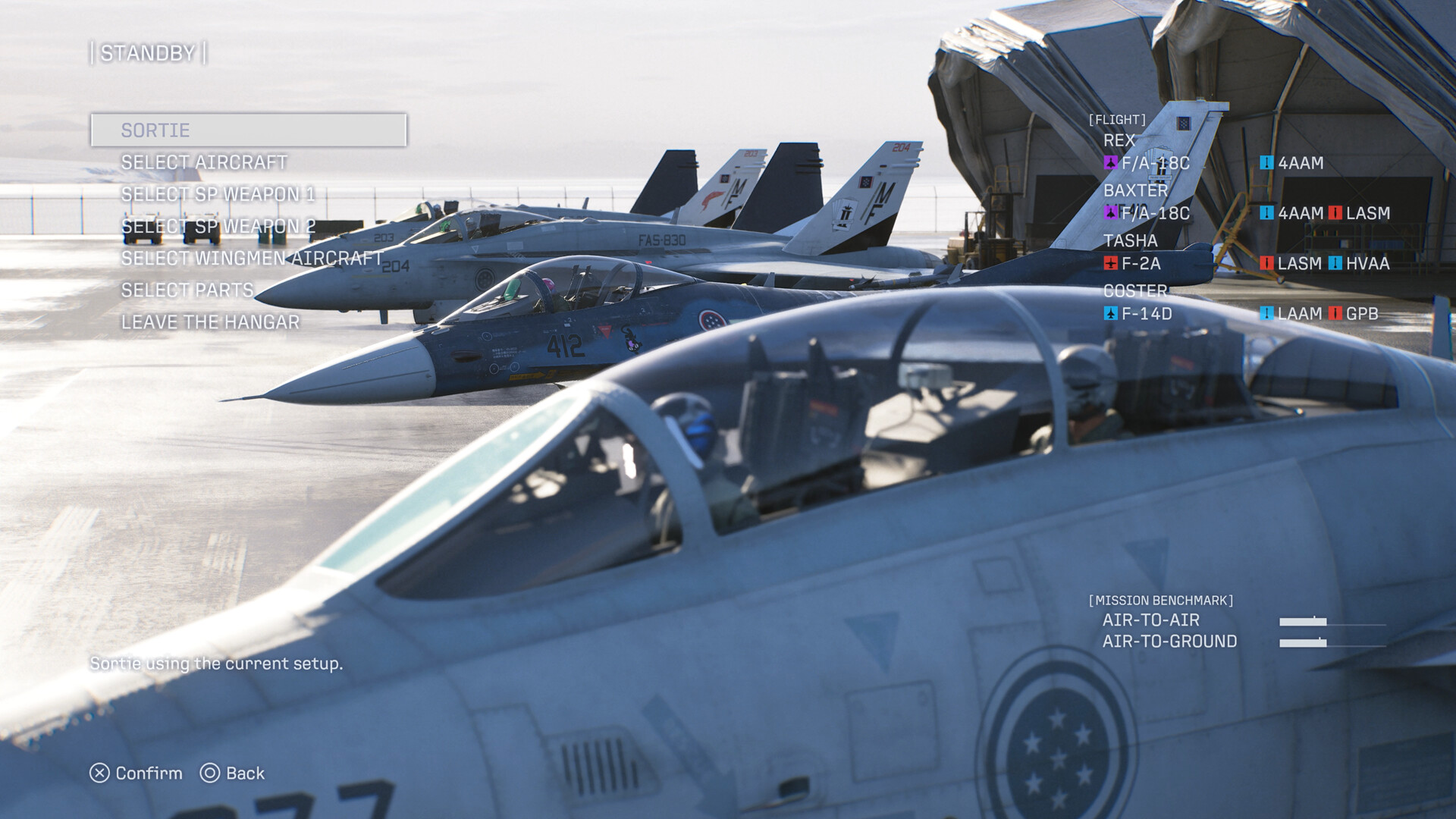 Aerei da combattimento parcheggiati alla base — Ace Combat 8: Wings of Theve.