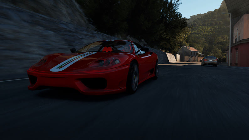 Forza Horizon 2 su PC con Azimuth, Ferrari rossa sulla strada