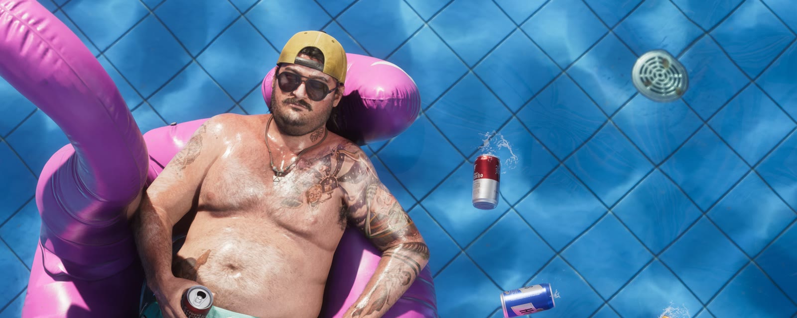 Schermata ufficiale di Grand Theft Auto VI in una piscina di Vice City