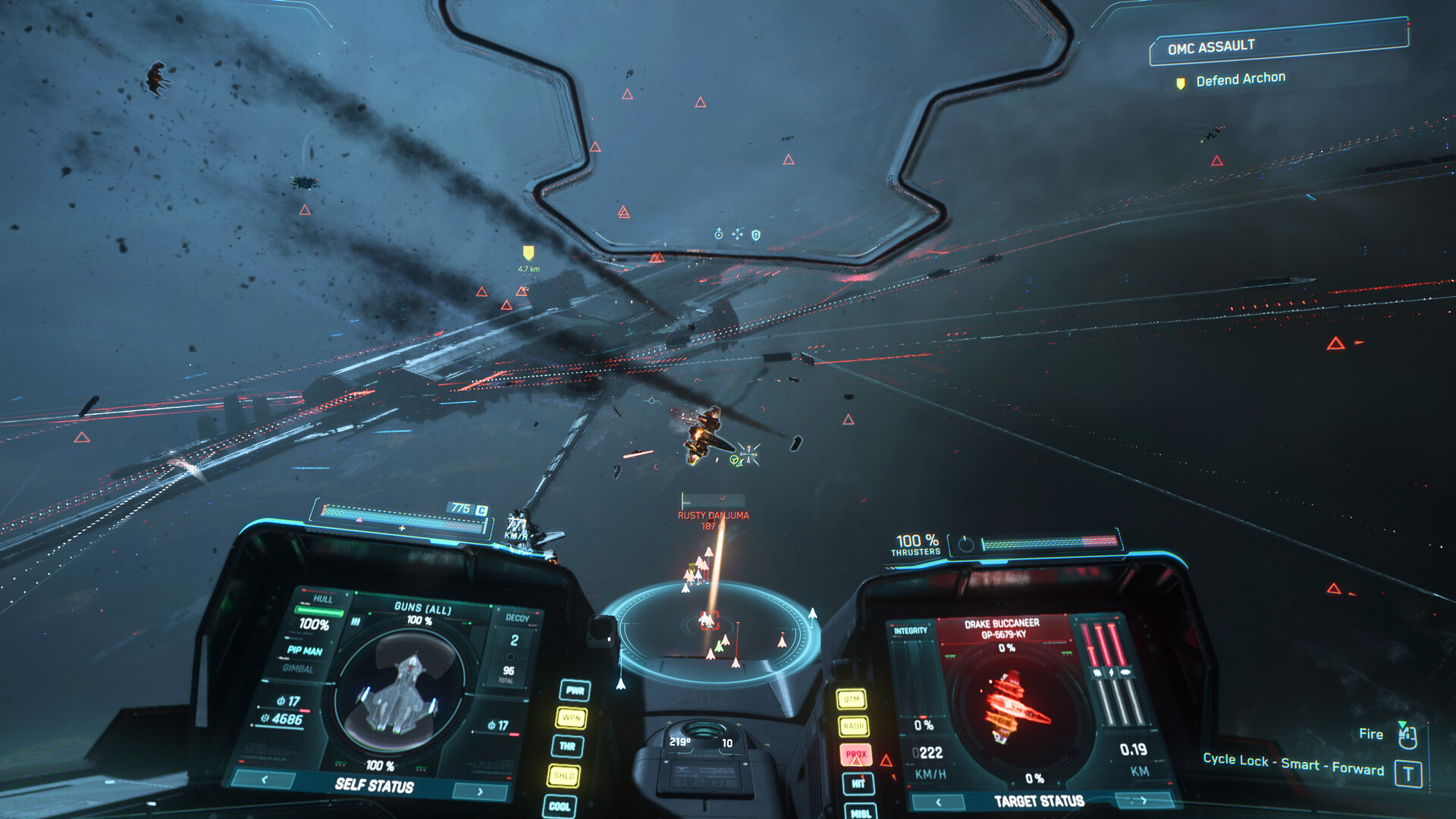Squadron 42, la visuale dalla cabina durante un combattimento spaziale
