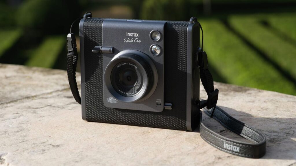 Fujifilm Instax Wide Evo