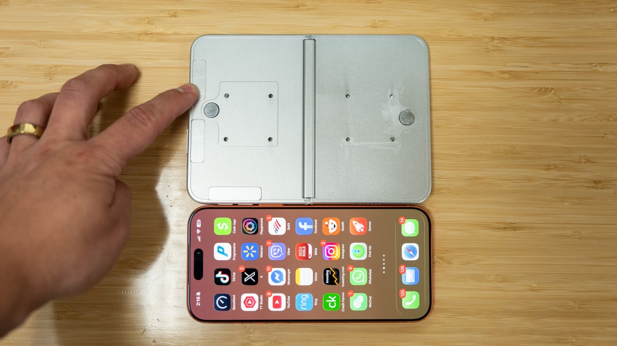 iPhone 18 Pro, iPhone 18 Pro Max, and iPhone Ultra dummy units leak