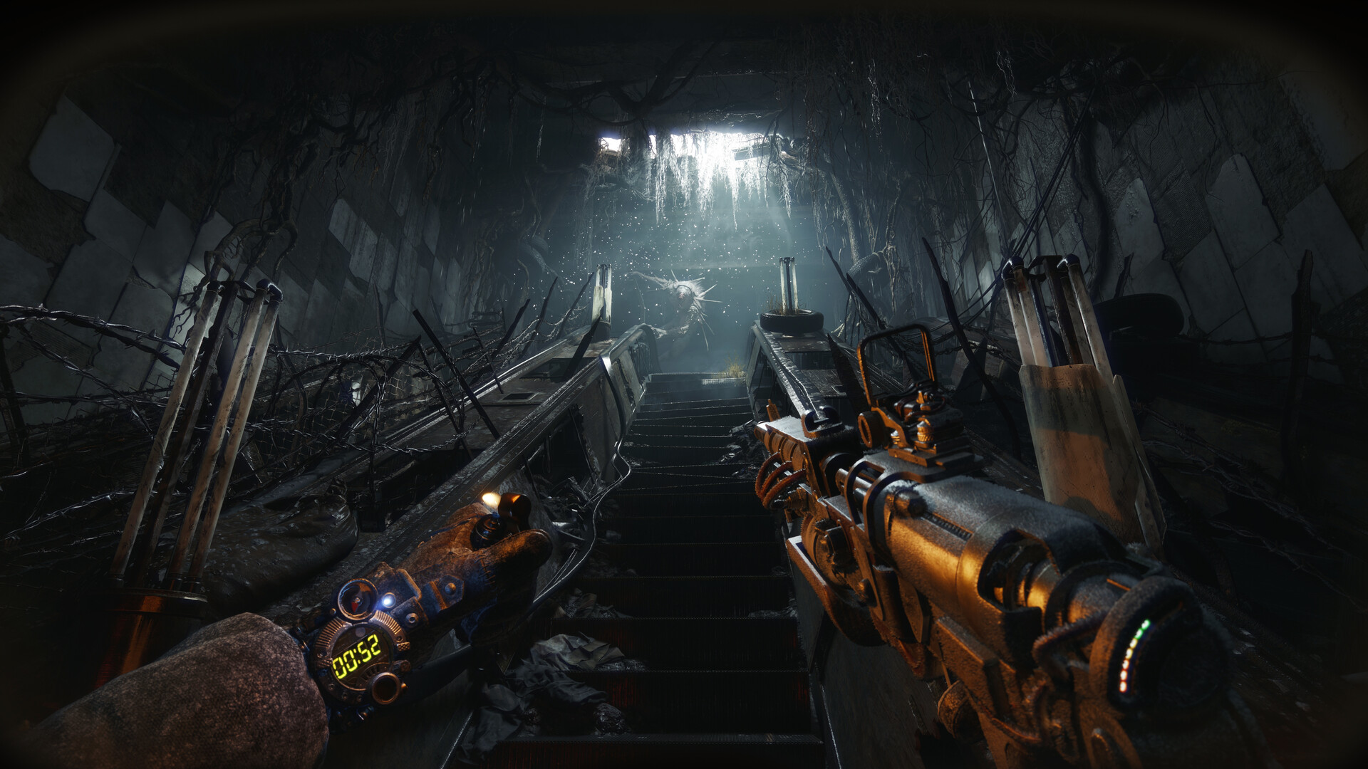 Combattimento in prima persona nei tunnel — Metro 2039.
