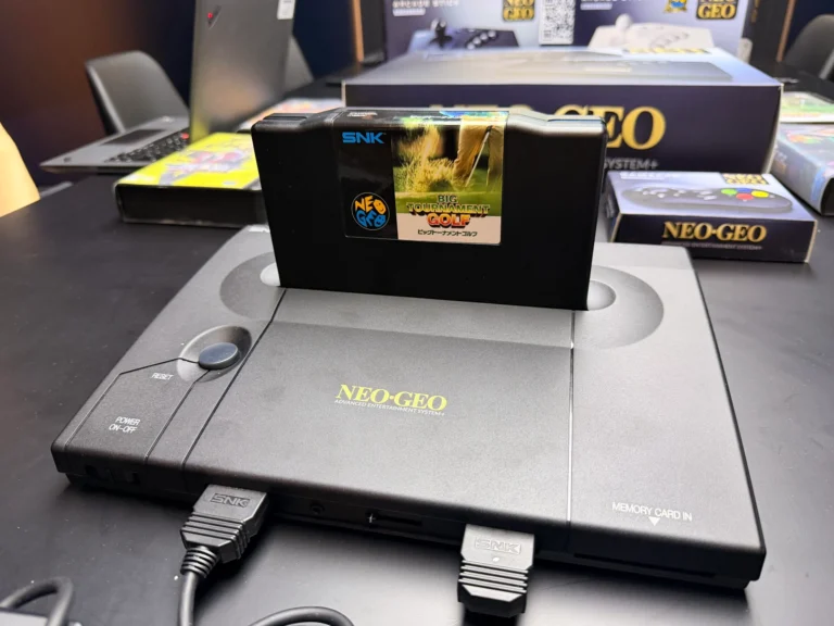 NeoGeo AES+ ha rischiato la cancellazione per la crisi dei chip legata all'IA