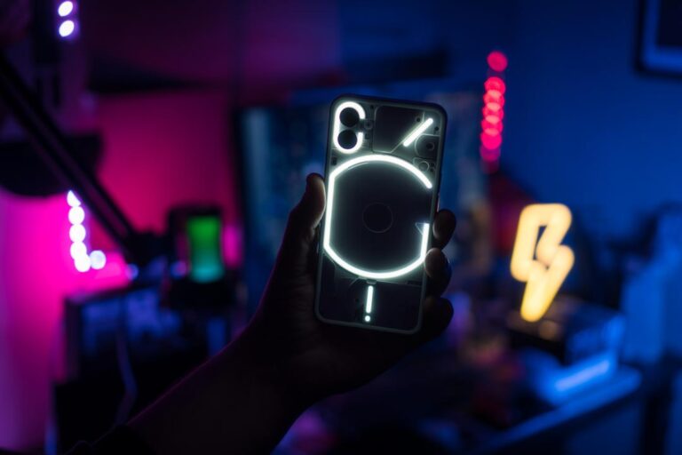 Nothing Phone (1)