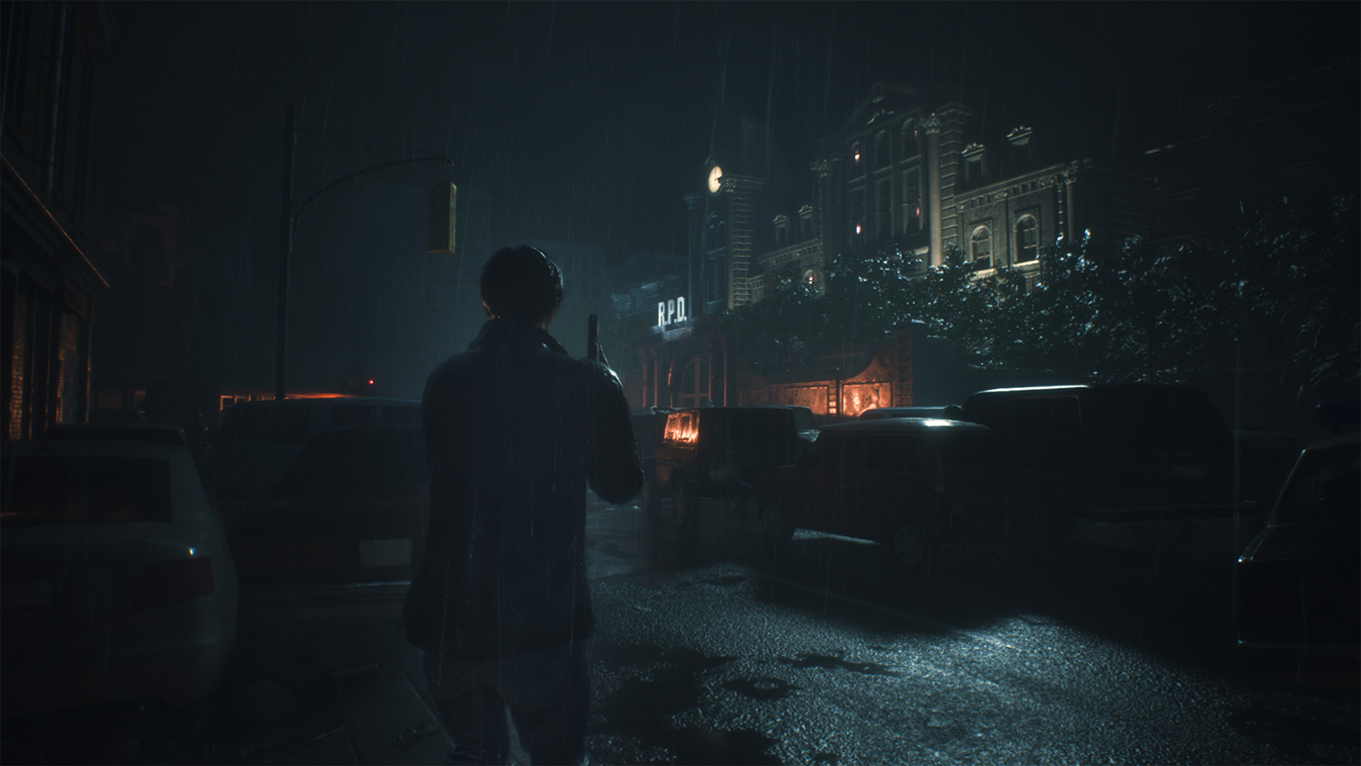 Leon davanti alla stazione di polizia di Raccoon City in Resident Evil 2