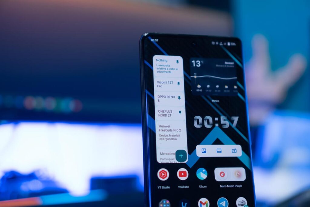 vivo x80 pro schermo